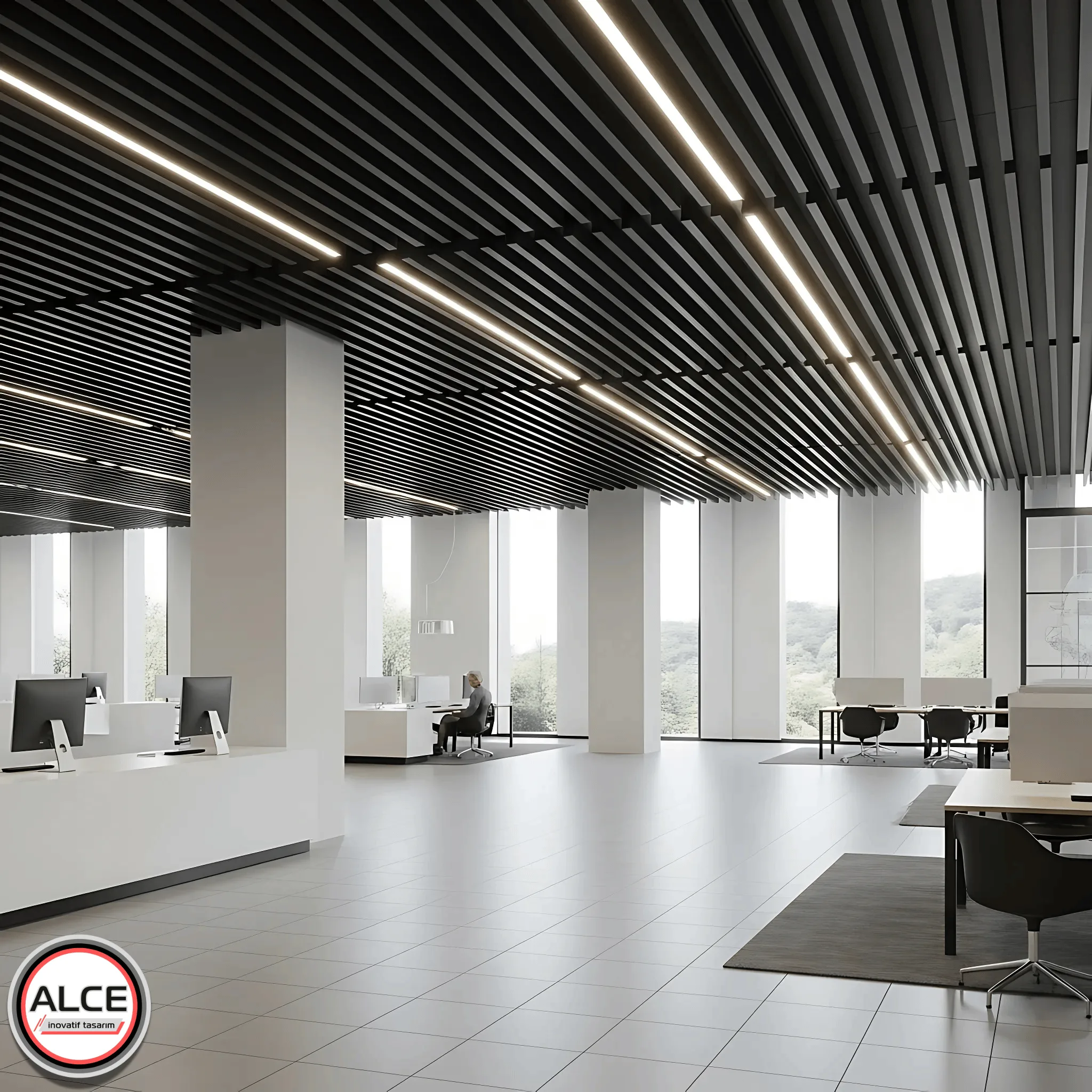 Alce İnovatif Tasarım Baffle Tavan Modern bir açık ofis tavanında, lineer LED aydınlatma ile kusursuz bir şekilde entegre edilmiş, mekanın mimari estetiğini ve akustik performansını artıran siyah metal baffle asma tavan sistemi.